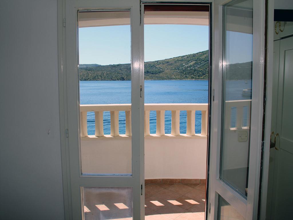 Holiday Home Blaz Primošten Стая снимка